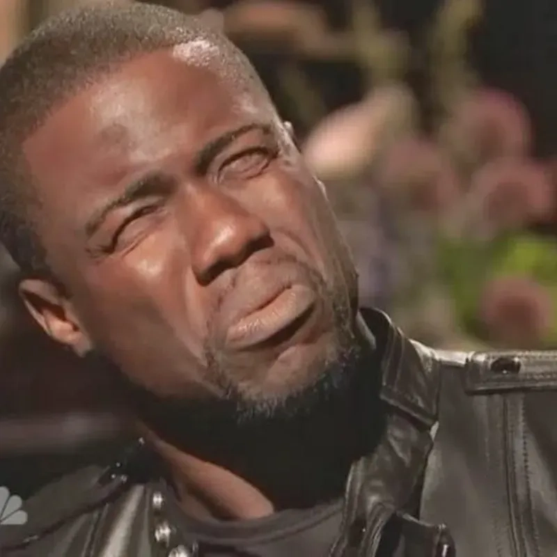 Biểu cảm meme bối rối ra mặt không thể giấu