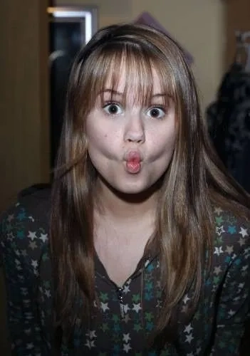 Biểu cảm của tôi khi bị gọi tên bất ngờ