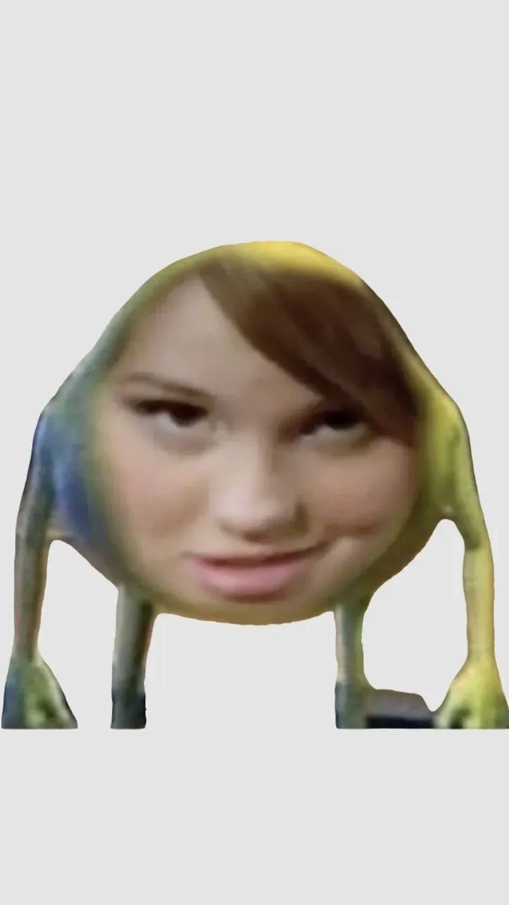 Meme Debby Ryan khi giả vờ ngây thơ