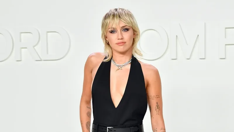 Lời bài hát it's the climb miley cyrus lyrics