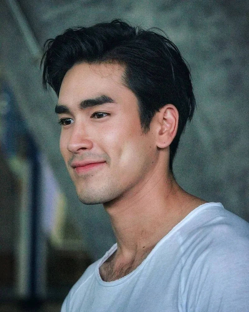 Nadech Kugimiya lịch lãm tại sự kiện