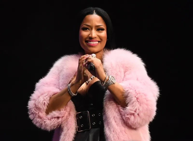 Khoảnh khắc đời thường Nicki Minaj mới nhất