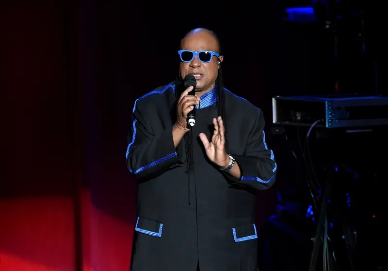 Stevie Wonder nhận giải thưởng Grammy danh giá