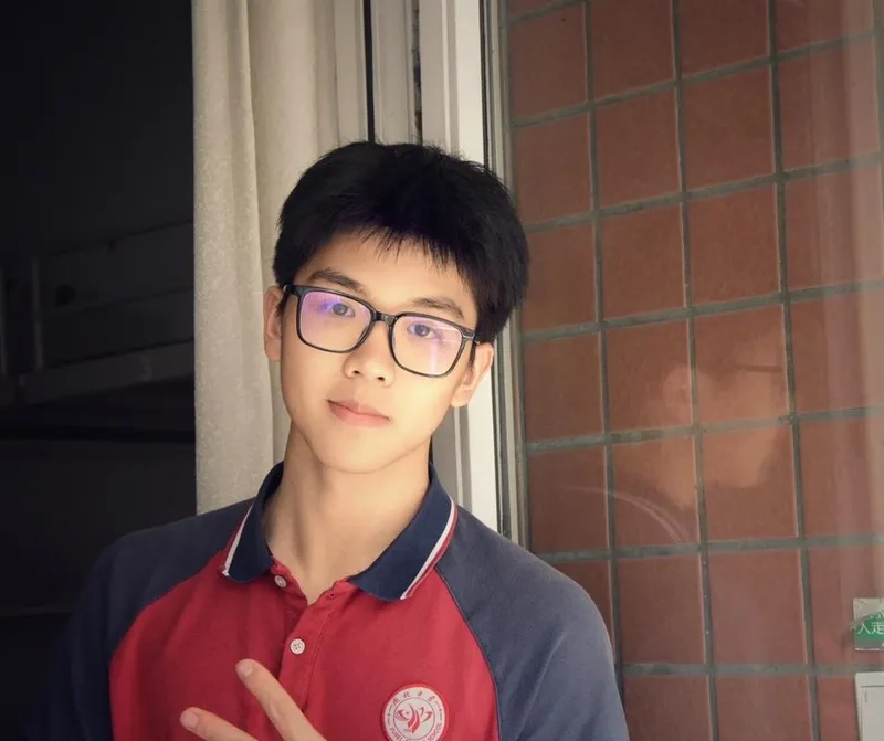 Hot boy học đường chơi thể thao