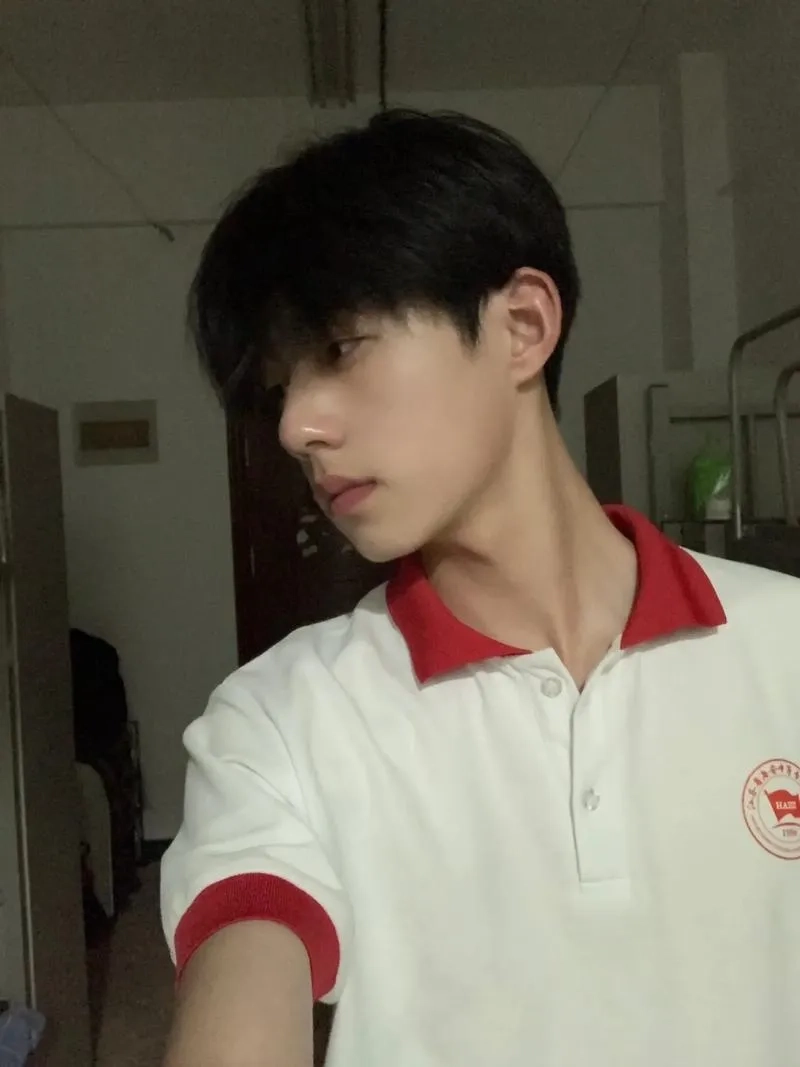 Ulzzang boy học sinh Hàn Quốc