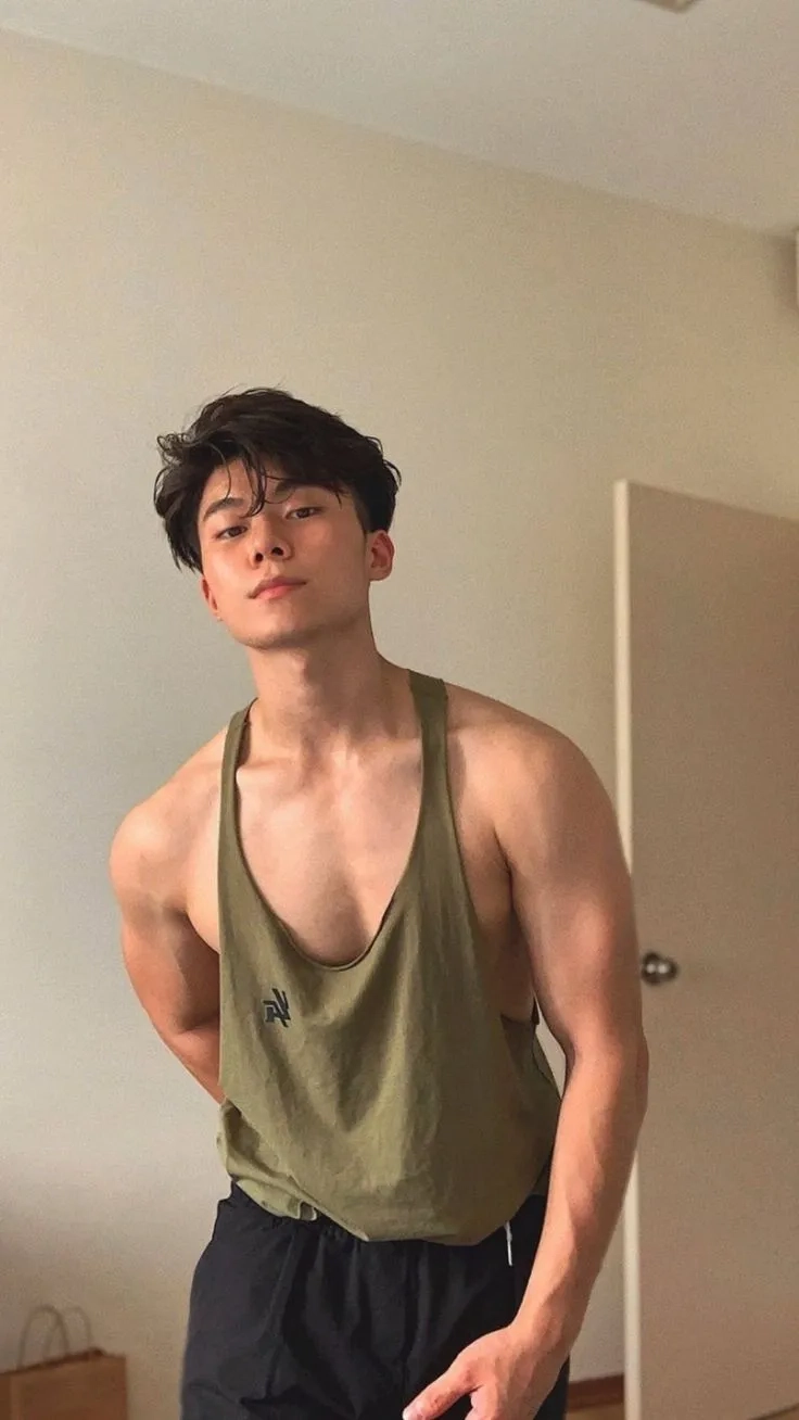 Phong thái của một trai đẹp bad boy chính hiệu