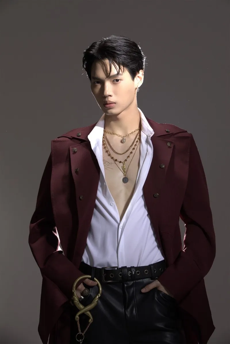 Tổng hợp những hình ảnh đẹp nhất từ phim của Win Metawin