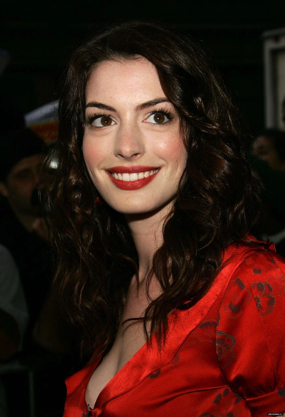 Những khoảnh khắc thời trang Anne Hathaway đỉnh cao