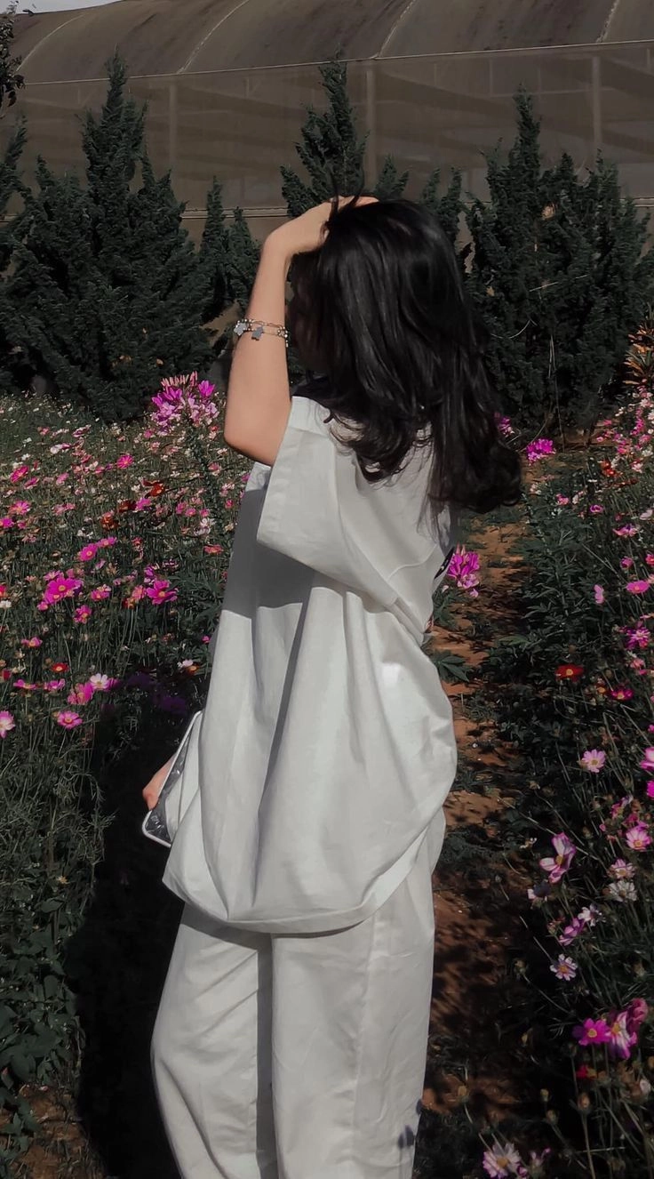 Phong cách avatar che mặt cute đáng yêu