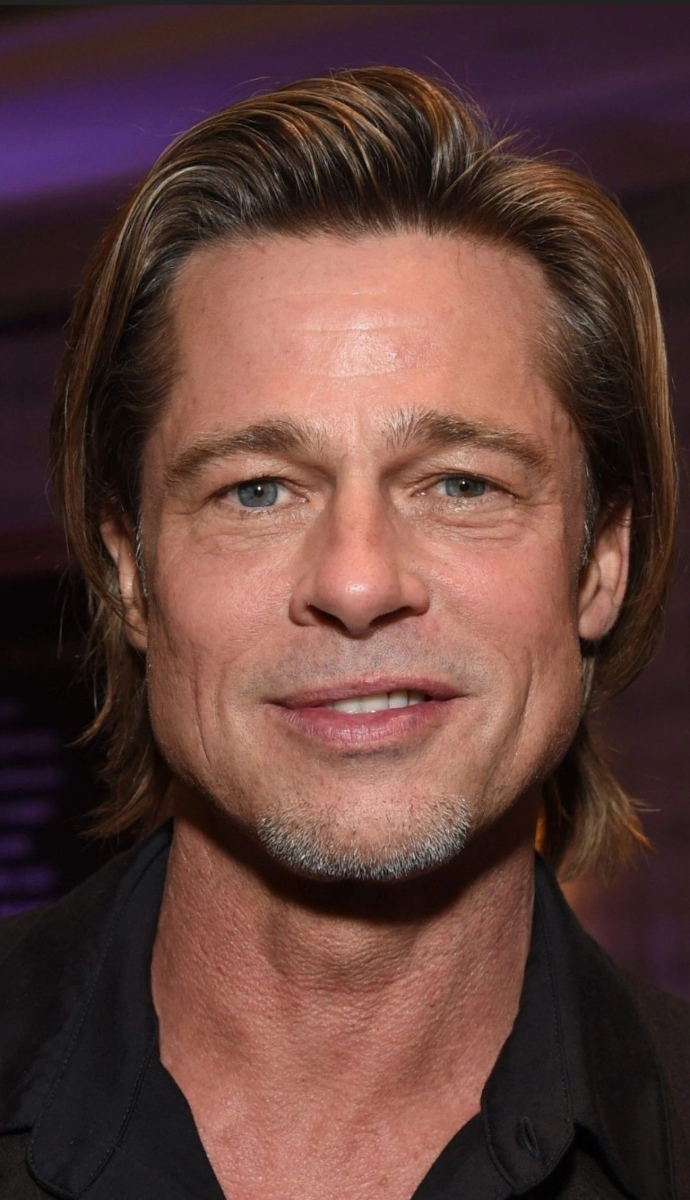 Vẻ đẹp nam tính của Brad Pitt lúc trẻ