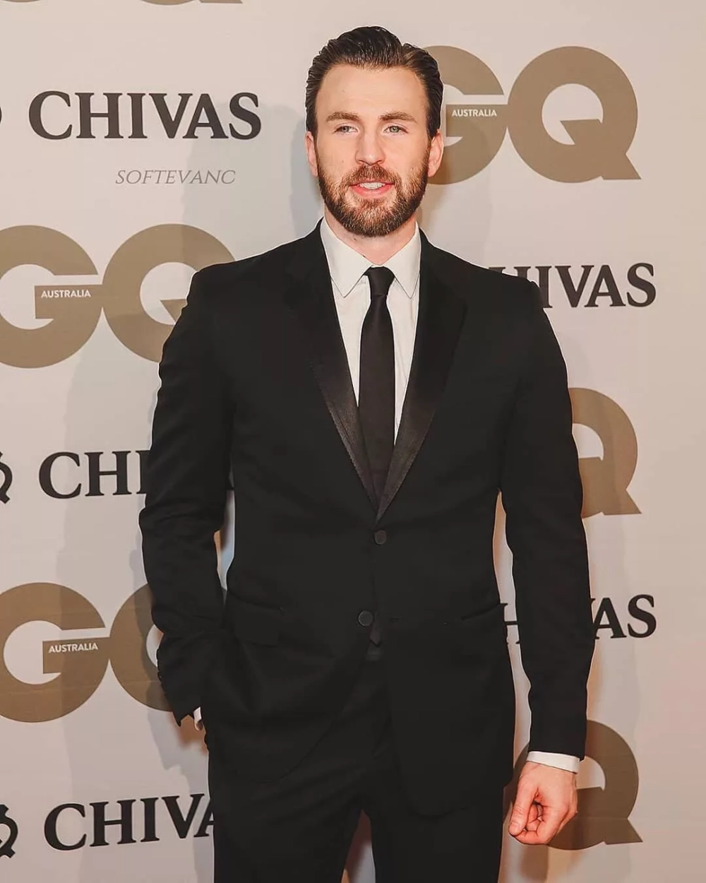 Nam tài tử Chris Evans tại sự kiện ra mắt phim