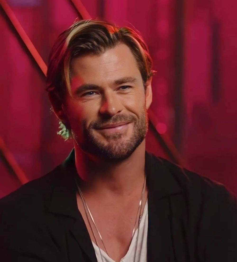 Cập nhật mới nhất từ Chris Hemsworth Instagram