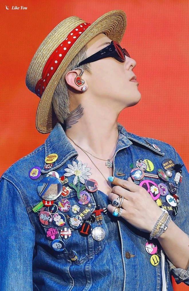 Khoảnh khắc G-Dragon cùng BIGBANG