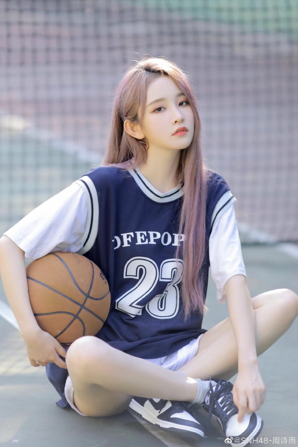 99+ Hình ảnh gái xinh mặc đồ thể thao đầy cảm hứng