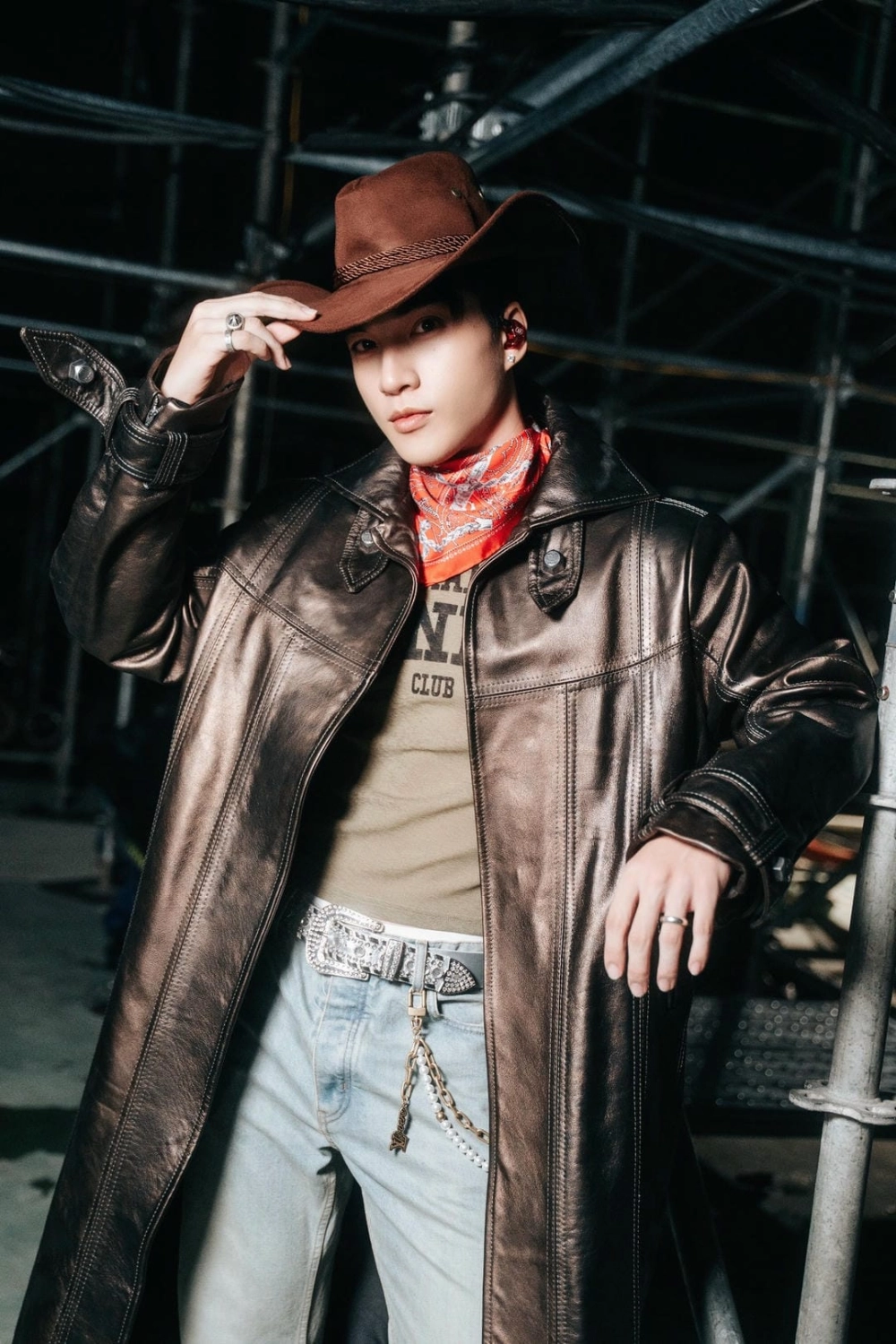 HIEUTHUHAI -Top những hình ảnh chuẩn 'bạn trai quốc dân'