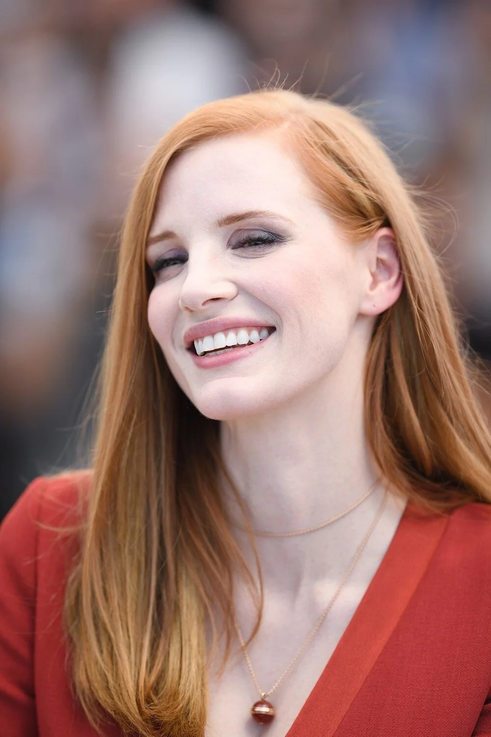 Phản ứng hóa học bùng nổ giữa Jessica Chastain và Oscar Isaac
