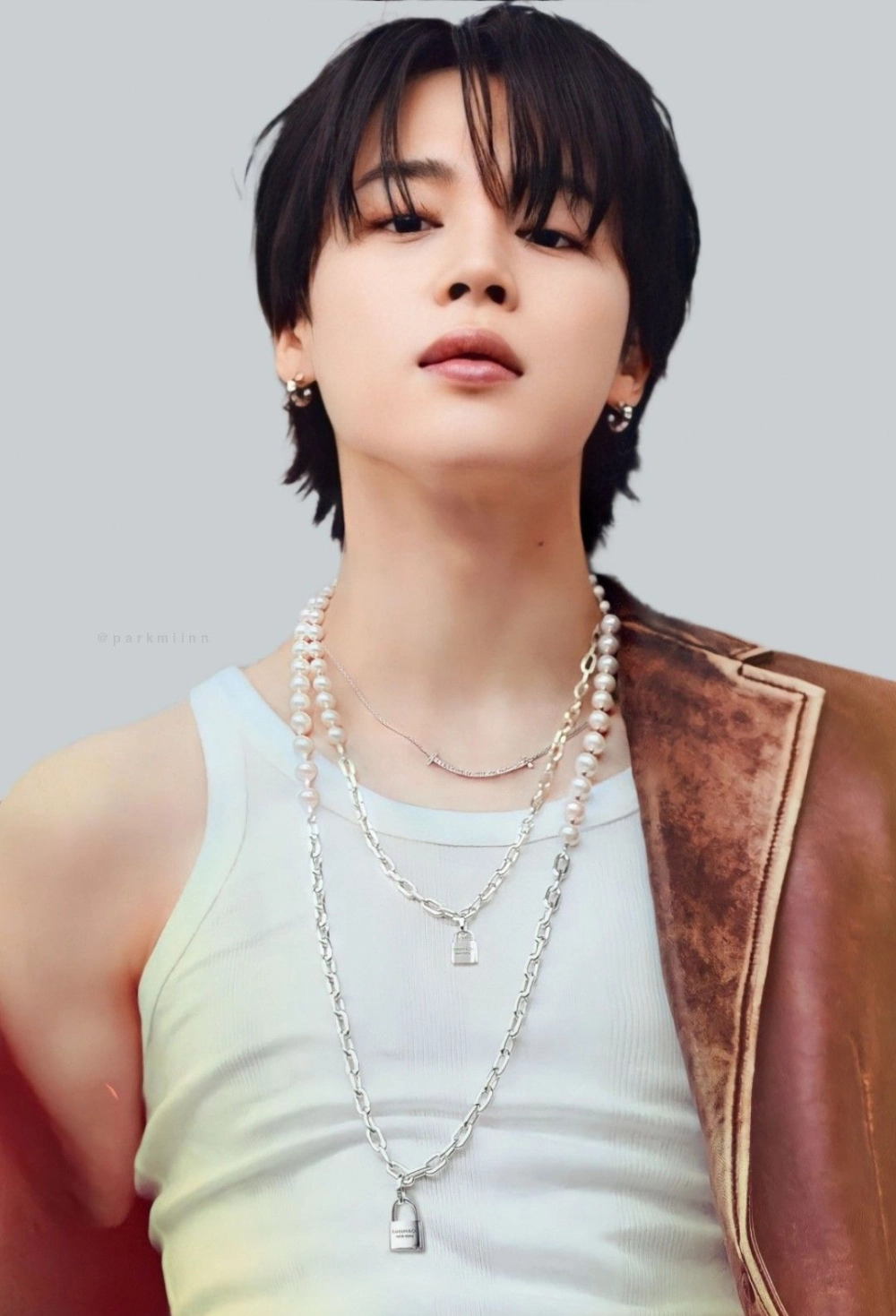Jimin đầy lịch lãm với tư cách đại sứ jimin dior