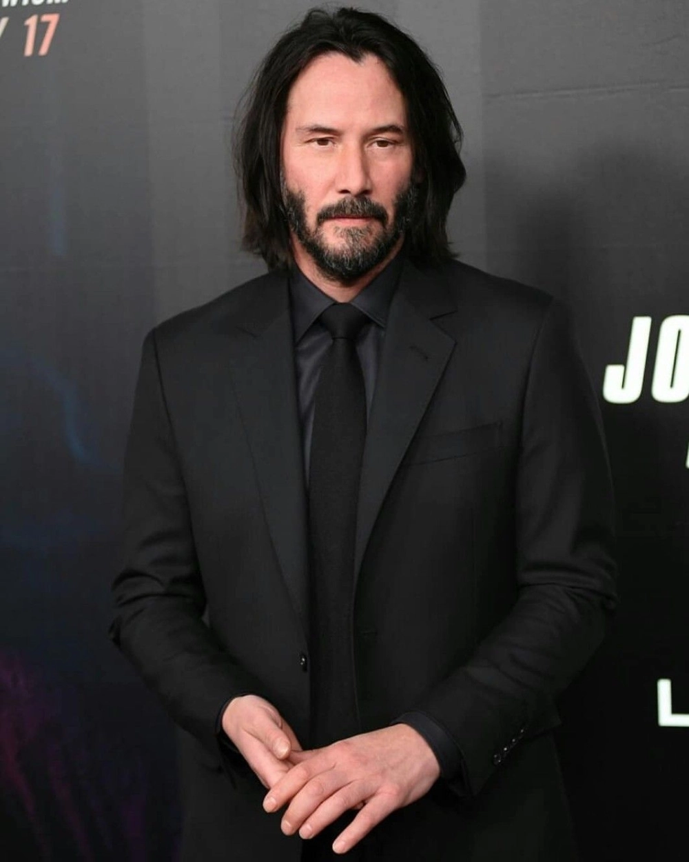 Hình ảnh Keanu Reeves mới nhất khiến fan bất ngờ