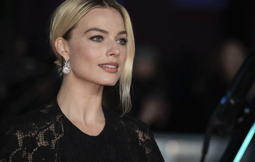 Phong cách thời trang của Margot Robbie
