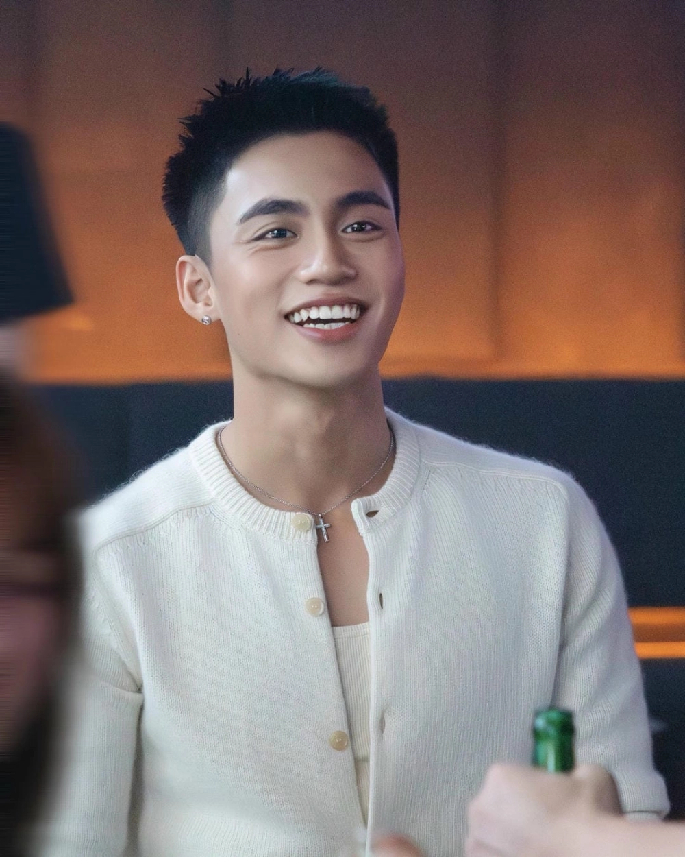 Top những hình ảnh MONO khoe thân hình 6 múi