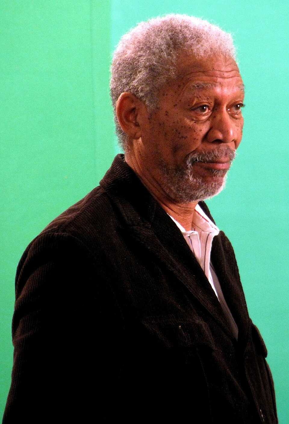 Nụ cười nhân từ của Morgan Freeman trong vai Chúa
