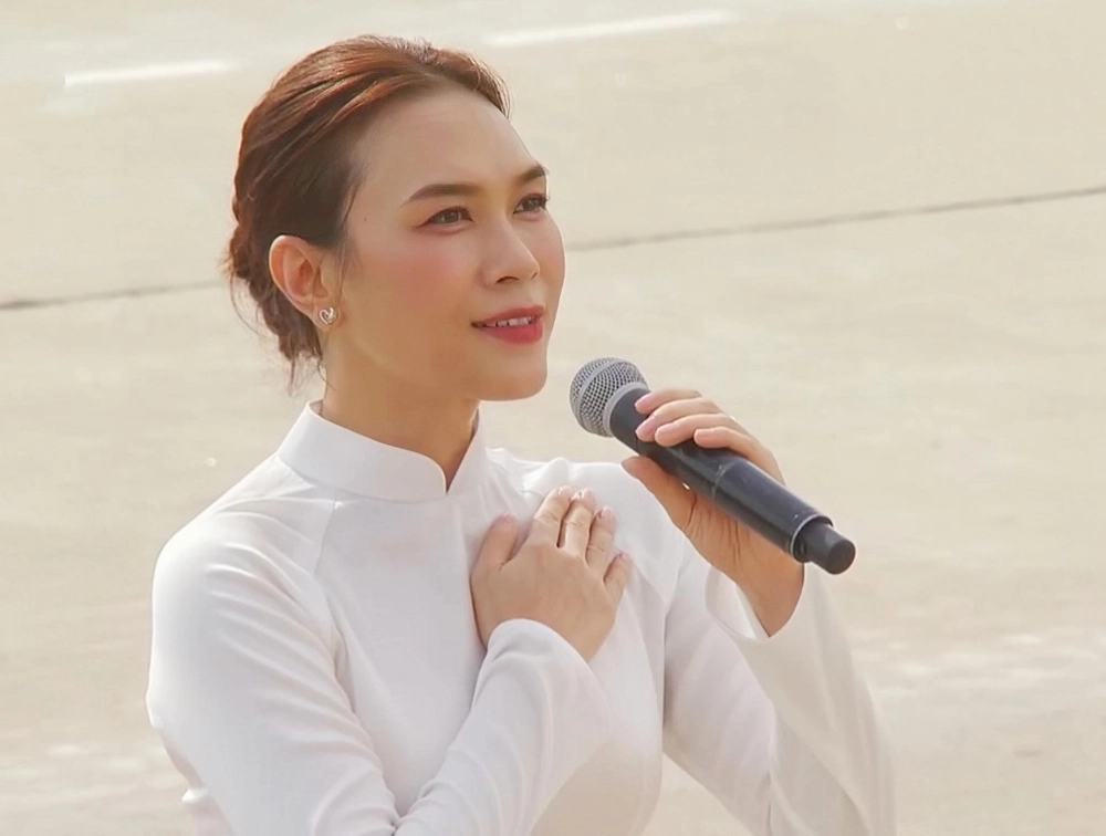 Bìa single Mỹ Tâm Hẹn Ước Từ Hư Vô