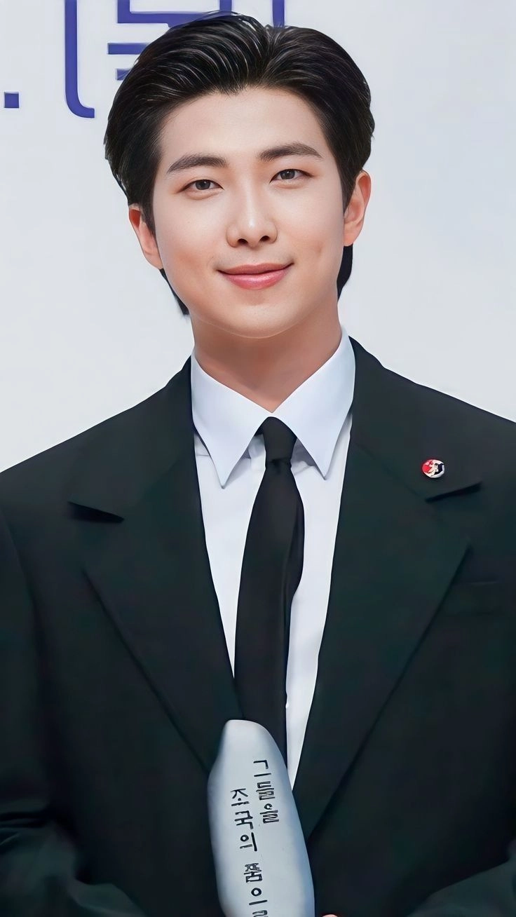 Phong cách thời trang của kim namjoon