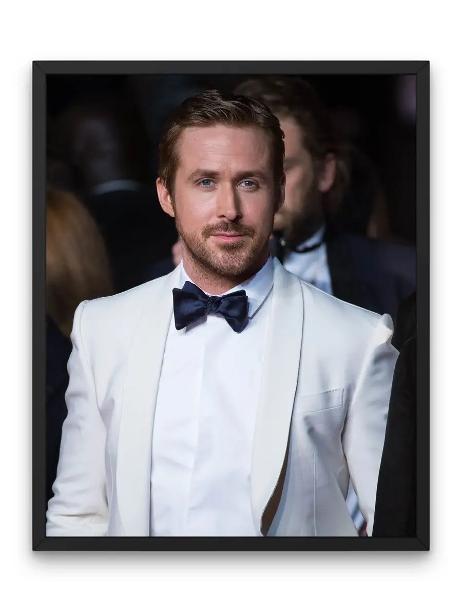 Tạo hình Ryan Gosling Ken Barbie gây sốt