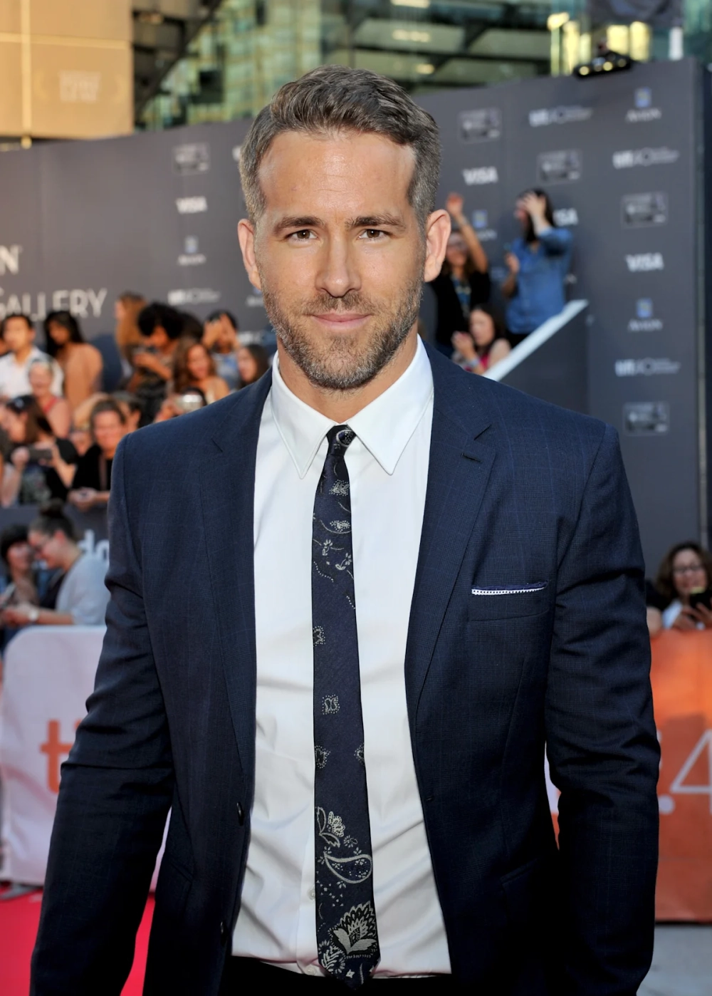 Phong cách thời trang đời thường của Ryan Reynolds
