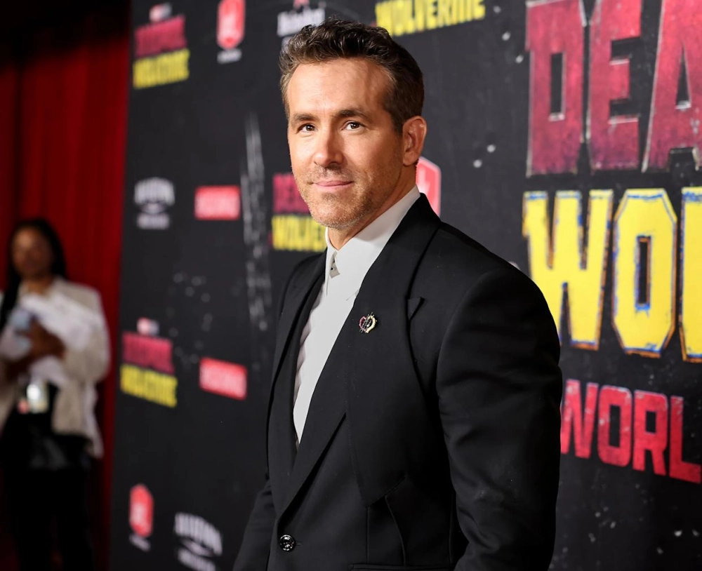 Ryan Reynolds trong một vai diễn hành động khác