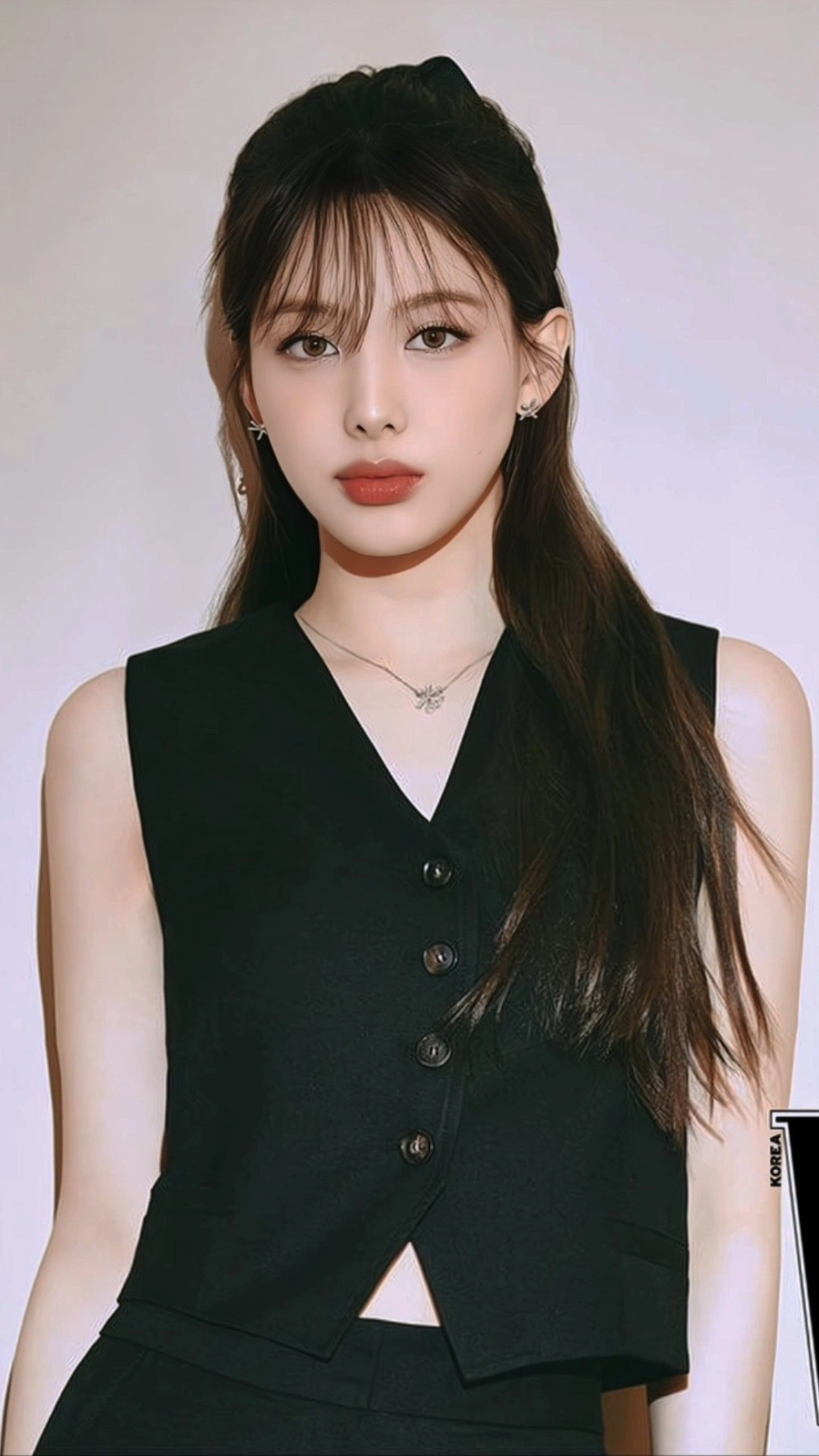 Khoảnh khắc huyền thoại sana shy shy shy