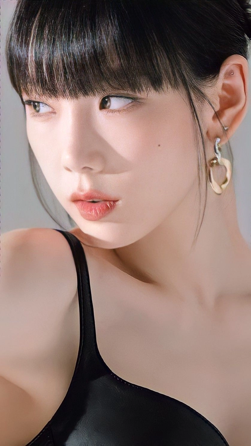 Nhan sắc không tuổi của Taeyeon
