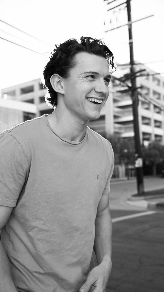 Khoảnh khắc ngọt ngào của Tom Holland Zendaya
