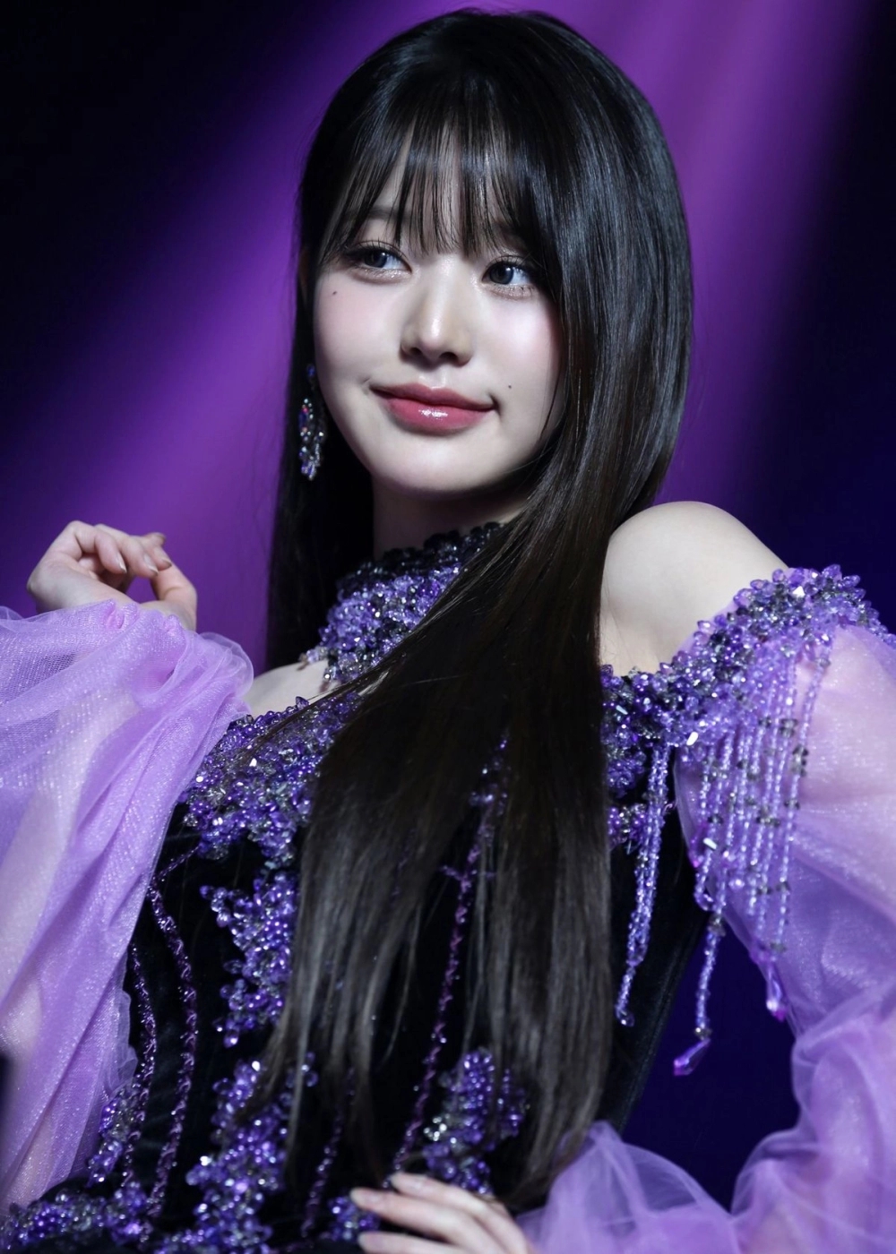 Học hỏi phong cách wonyoung sành điệu