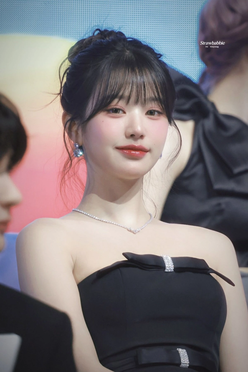 Jang Wonyoung tại sự kiện thời trang