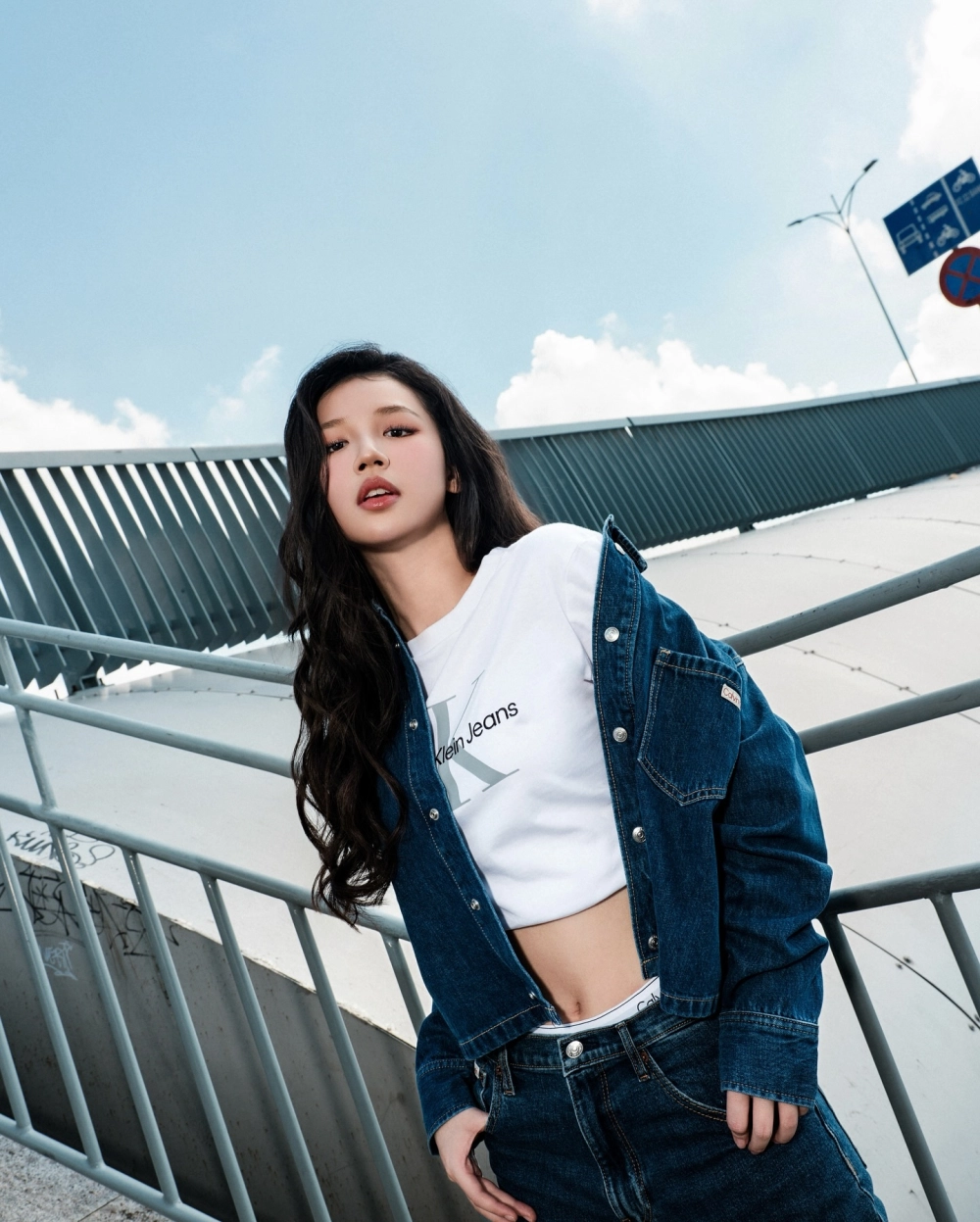 Ảnh mạng gái k10 non nớt nóng bỏng cuốn hút