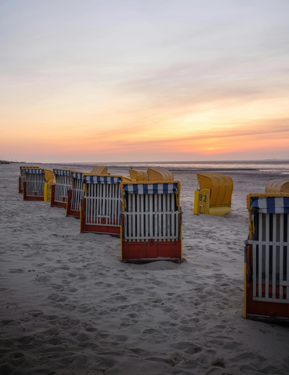 Lựa chọn hoàn hảo để trang trí điện thoại chính là hình nền hoàng hôn đẹp.