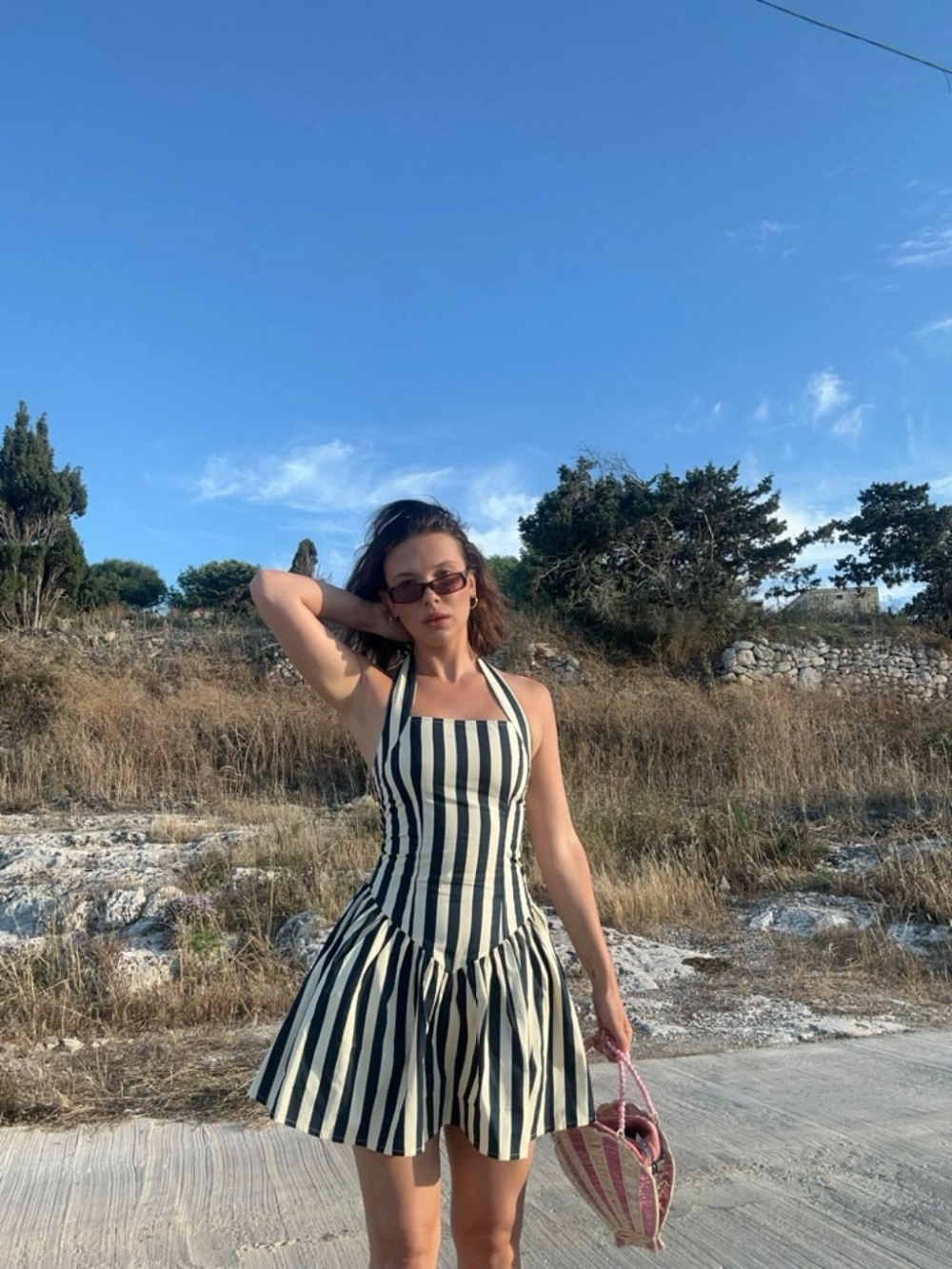 Đánh giá năng lực diễn xuất đa dạng qua những bộ millie bobby brown movies đình đám.