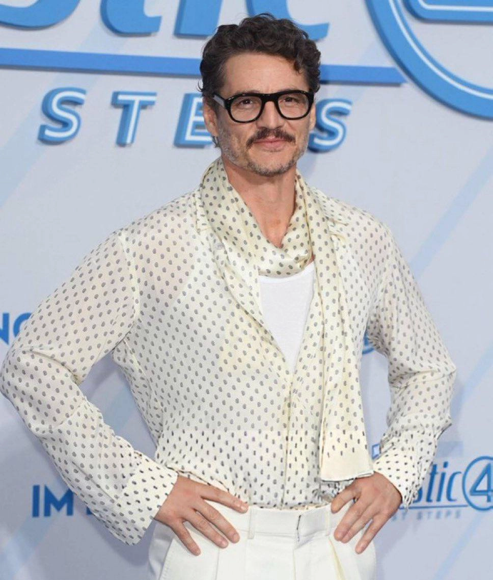 Bộ sưu tập ảnh Pedro Pascal mang vẻ đẹp đầy ấn tượng