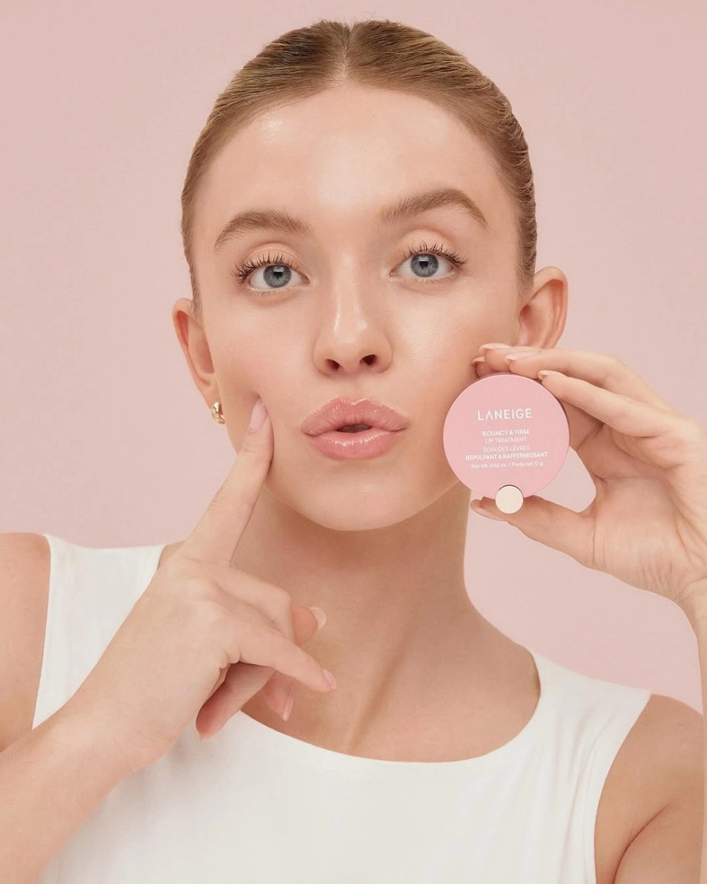 Thực hư những đồn đoán về dòng sản phẩm chăm sóc da sydney sweeney soap.