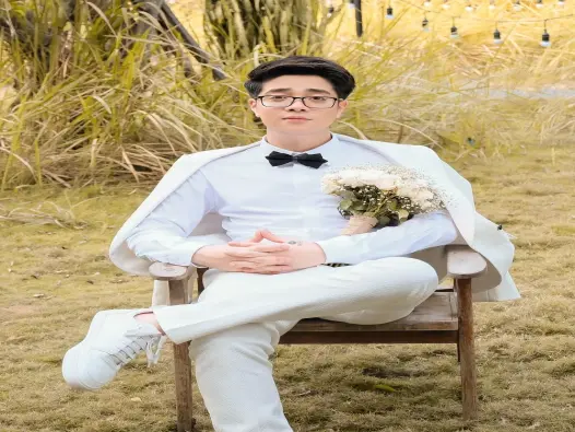 Cập nhật loạt ảnh Bùi Anh Tuấn mới nhất gây sốt cộng đồng