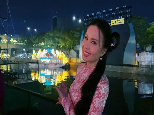 Loạt ảnh Cẩm Ly thời kỳ hoàng kim của Làn Sóng Xanh