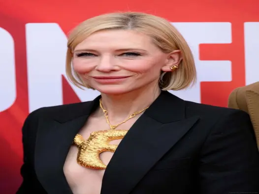 Cate Blanchett - Loạt ảnh nữ hoàng Elizabeth đầy quyền uy