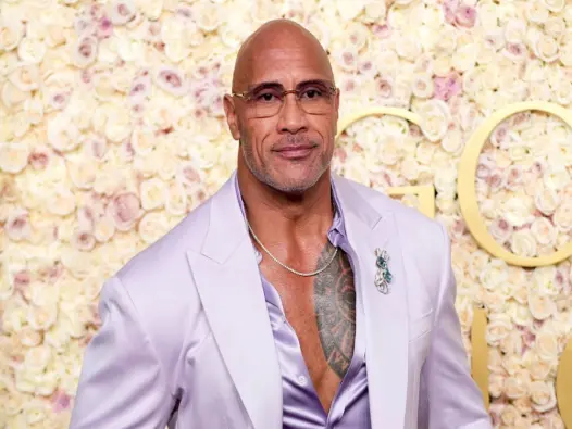Khám phá bộ sưu tập hình ảnh Dwayne "The Rock" Johnson đỉnh nhất! Từ cơ bắp cuồn cuộn trên võ đài WWE đến những vai diễn hành động không thể bỏ lỡ. Click ngay!