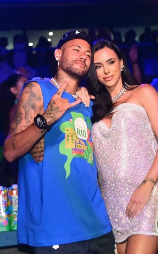 Bruna Biancardi, bạn gái và vợ mới cưới của Neymar, sở hữu vẻ đẹp nóng bỏng và quyến rũ