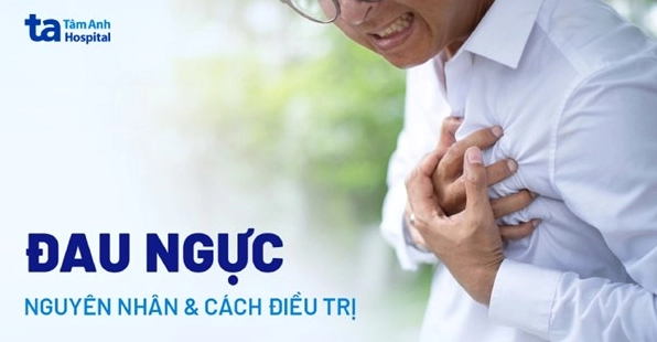 Đau giữa ngực là bệnh gì? Nguyên nhân, triệu chứng và cách xử lý