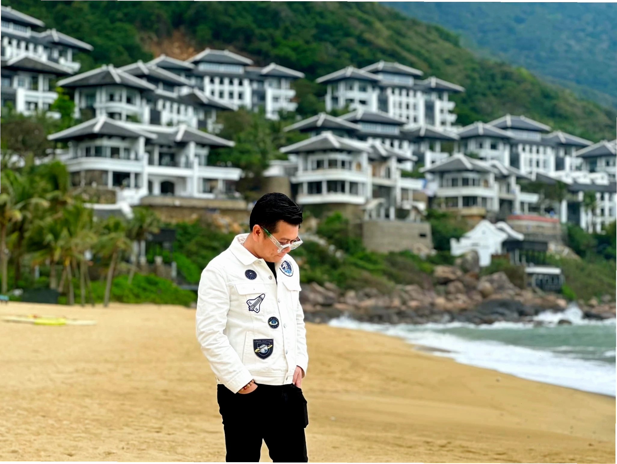 Khoảnh khắc đoàn tụ của gia đình MC Quỳnh Chi
