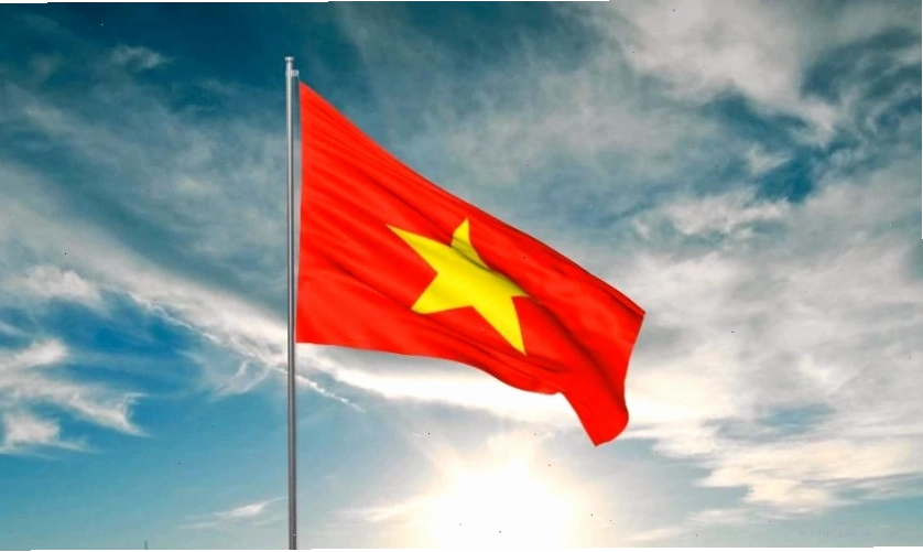 Lá cờ và bầu trời, biểu tượng của Tổ quốc