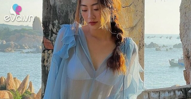 Lương Thùy Linh thả dáng với bikini khoe chân dài 1,22m