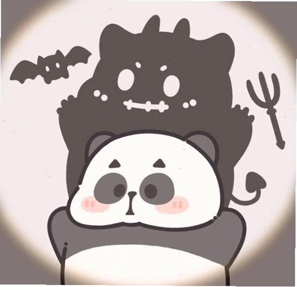 Ma chibi đang chơi đùa